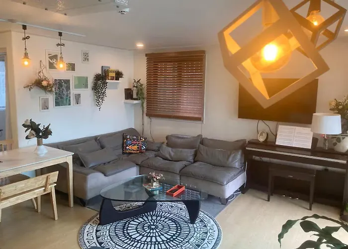 Hébergement de vacances Lumi - 7min Walk From Yeonsinnae Station , Spacious Entire House