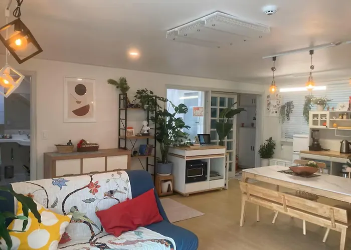 Lumi - 7min Walk From Yeonsinnae Station , Spacious Entire House Séoul