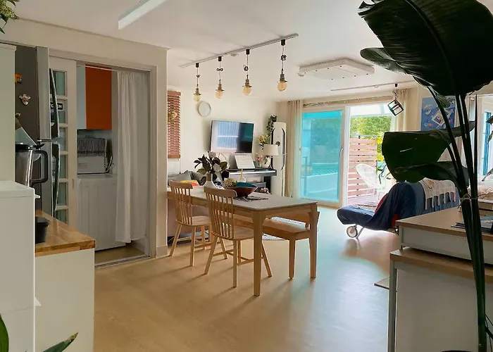 Lumi - 7min Walk From Yeonsinnae Station , Spacious Entire House